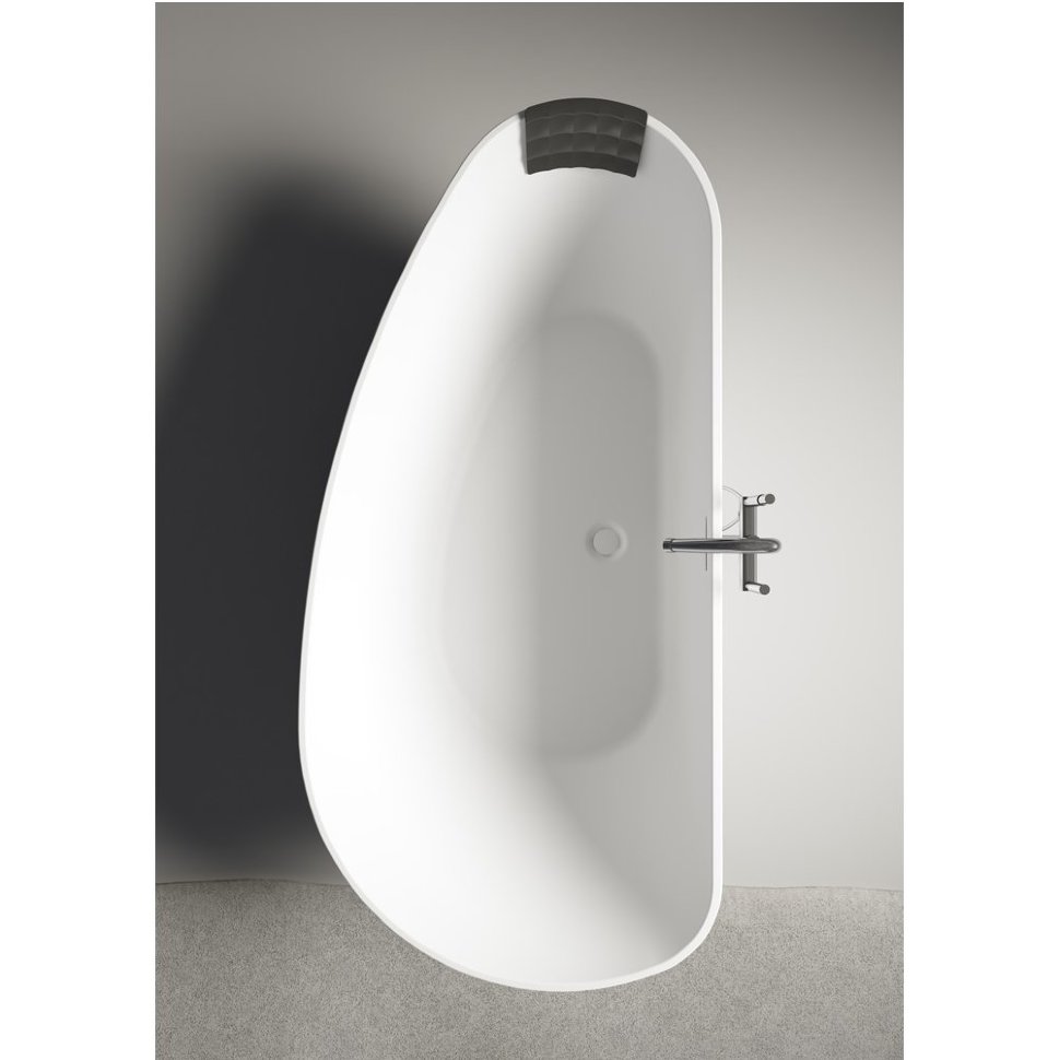 Асимметричная ванна из искусственного камня Riho Granada 190x90 белая BS2000500000000, 1900х600х500, белый от магазина gidro-z